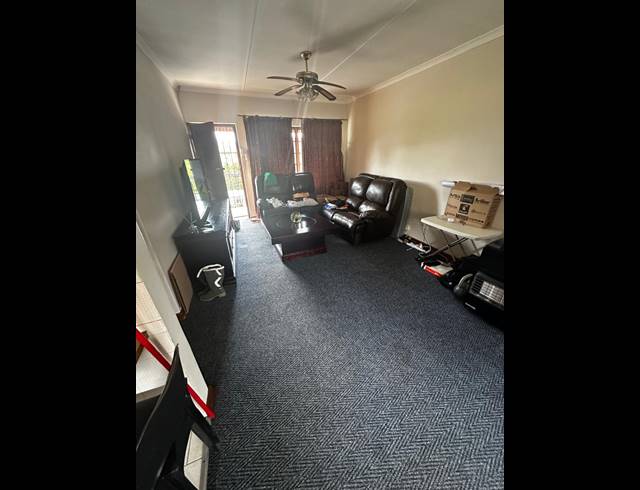 2 BEDROOM APARTMENT FOR SALE IN PELHAM
